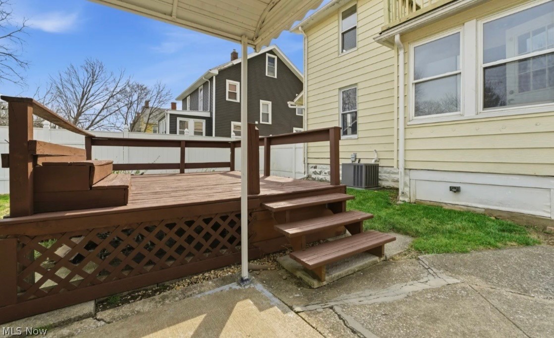1150 W 10th Street Lorain OH 44052