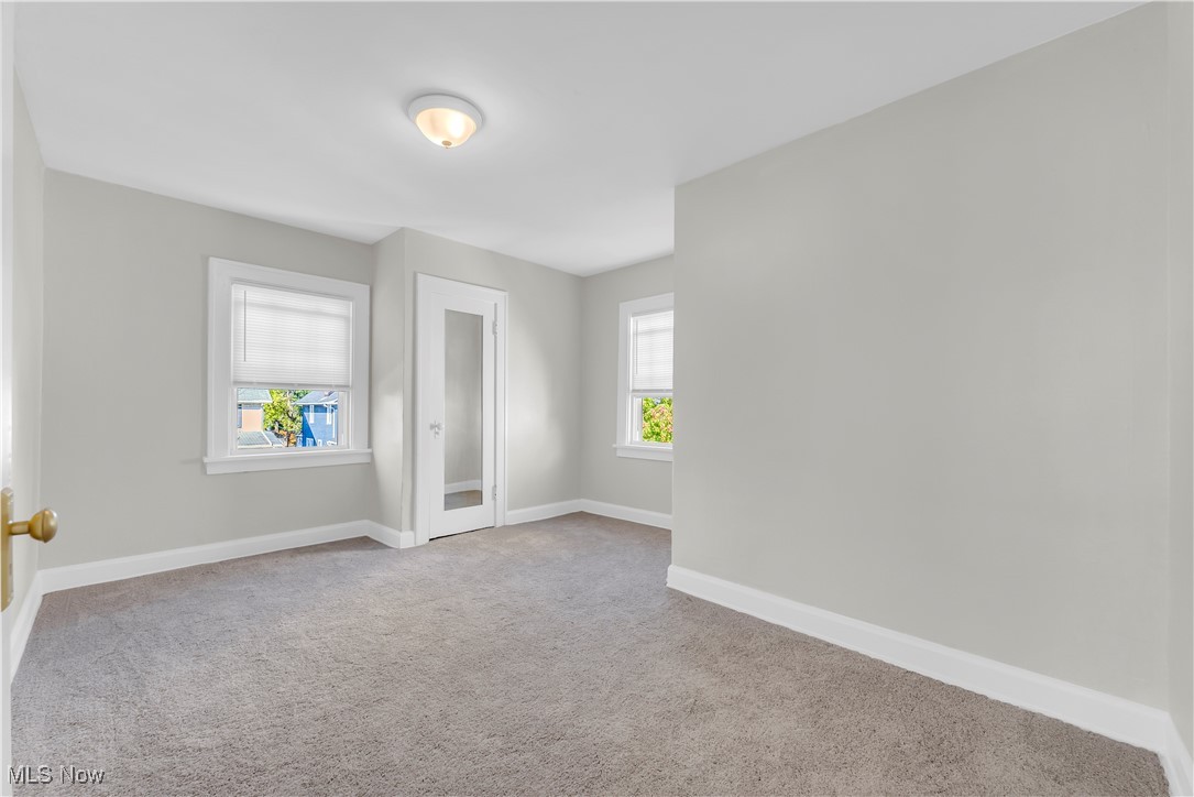 945 Nela View Road Cleveland Heights OH 44112