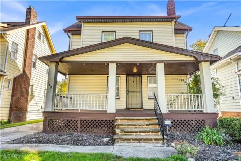 945 Nela View Road Cleveland Heights OH 44112