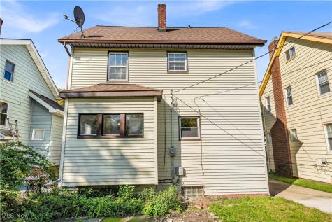 945 Nela View Road Cleveland Heights OH 44112