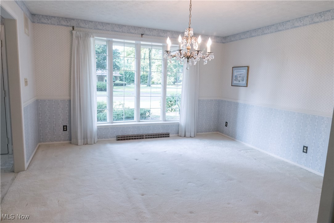 8570 Hunters Trail SE Warren OH 44484