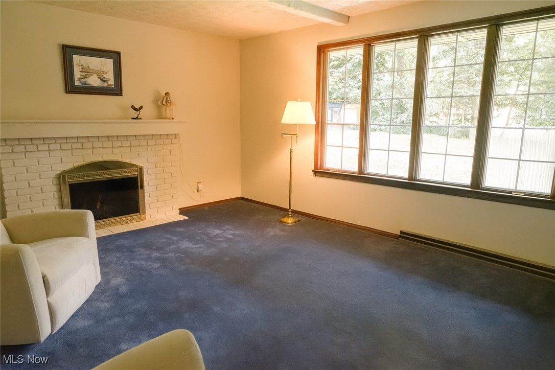 8570 Hunters Trail SE Warren OH 44484