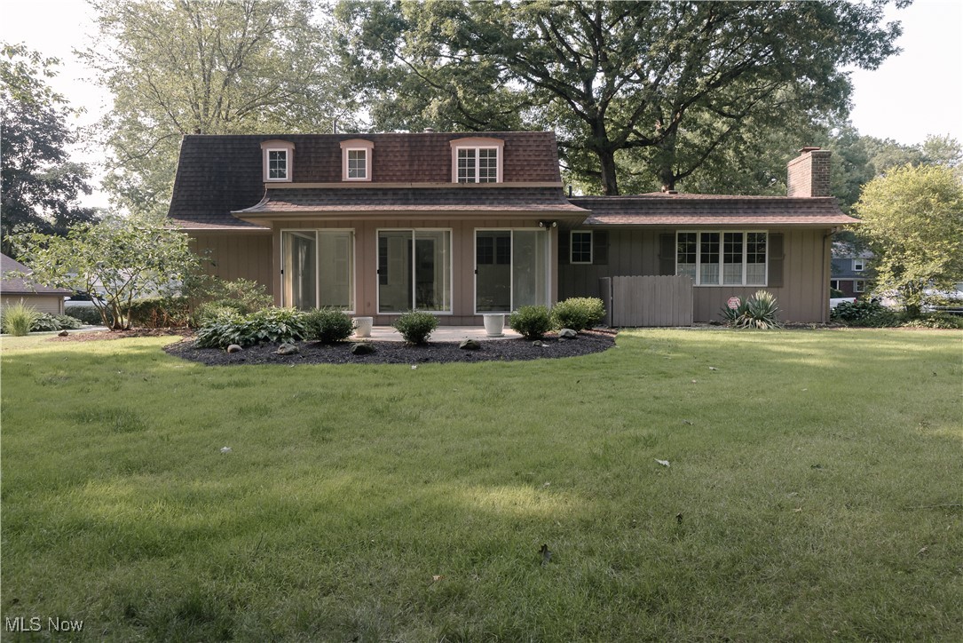 8570 Hunters Trail SE Warren OH 44484