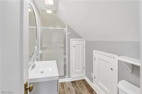16305 Munn Road Cleveland OH 44111