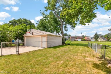 16305 Munn Road Cleveland OH 44111