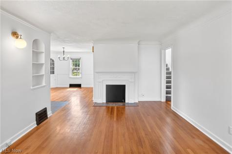 16305 Munn Road Cleveland OH 44111