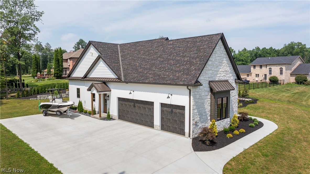 8484 Ivy Hill Drive Poland OH 44514