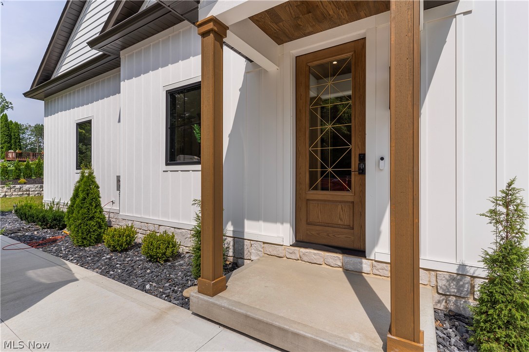 8484 Ivy Hill Drive Poland OH 44514