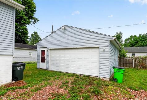 1154 Meadowbrook Avenue Alliance OH 44601