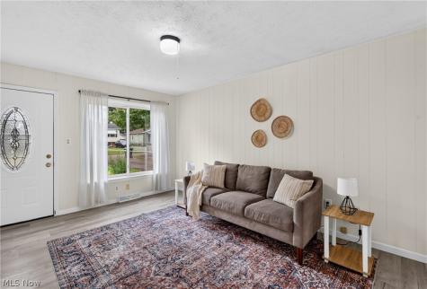 1154 Meadowbrook Avenue Alliance OH 44601