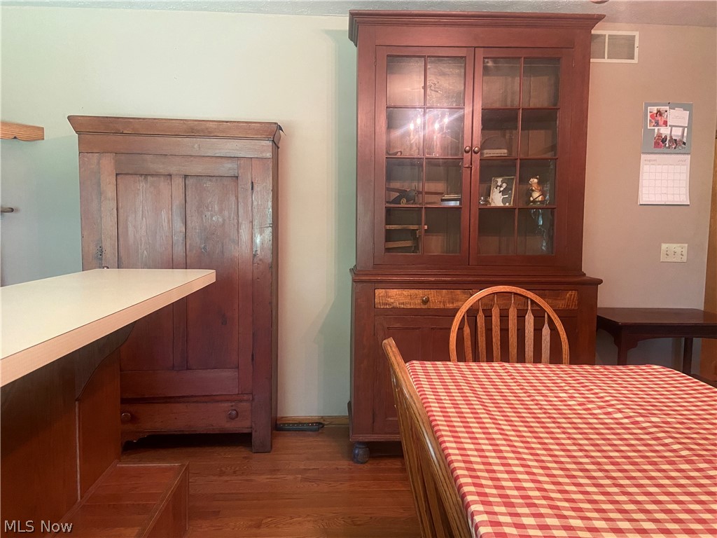 2445 S Elyria Road Wooster OH 44691