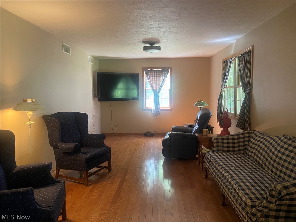 2445 S Elyria Road Wooster OH 44691