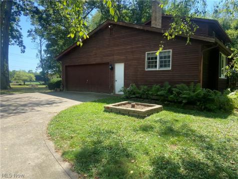 2445 S Elyria Road Wooster OH 44691