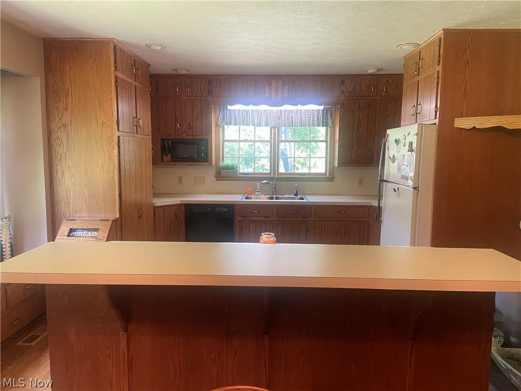 2445 S Elyria Road Wooster OH 44691