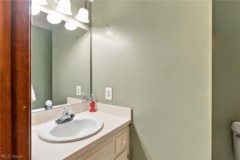 30030 Rickey Lane Wickliffe OH 44092