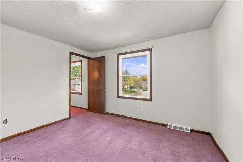 30030 Rickey Lane Wickliffe OH 44092