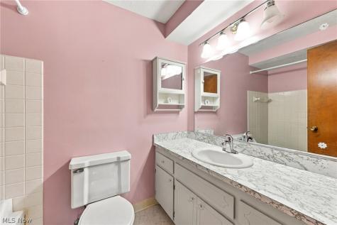 30030 Rickey Lane Wickliffe OH 44092