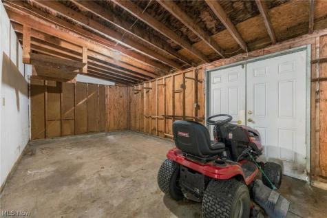 30030 Rickey Lane Wickliffe OH 44092