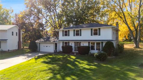 30030 Rickey Lane Wickliffe OH 44092