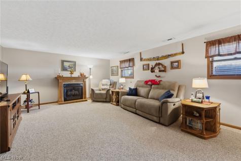 817 Township Road 851 Ashland OH 44805