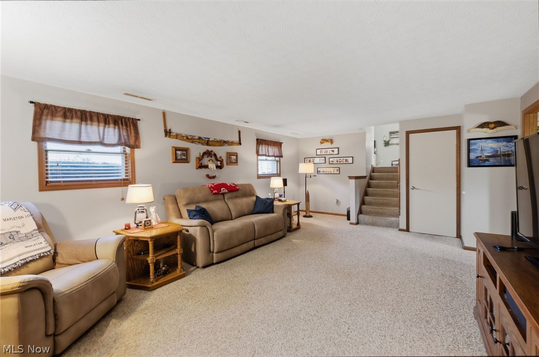 817 Township Road 851 Ashland OH 44805