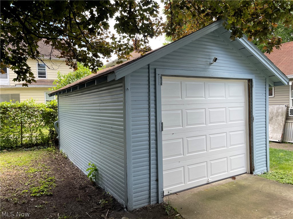 142 Emerling Avenue Akron OH 44301