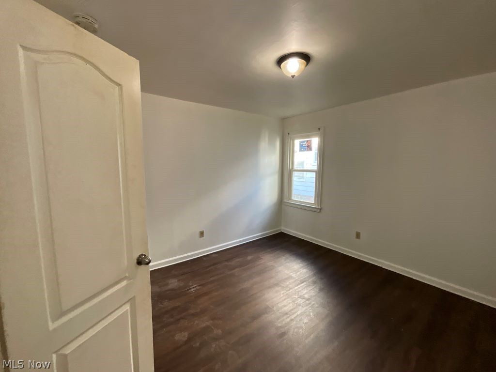 15712 Westview Avenue Cleveland OH 44128