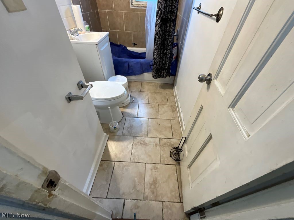 15712 Westview Avenue Cleveland OH 44128