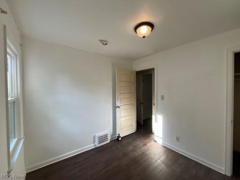 15712 Westview Avenue Cleveland OH 44128