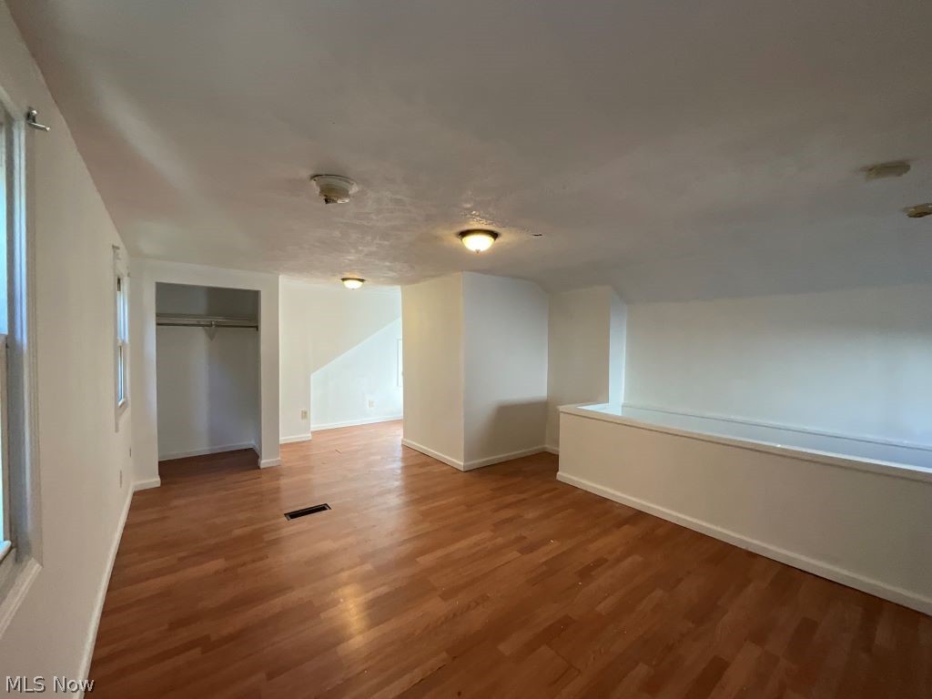15712 Westview Avenue Cleveland OH 44128