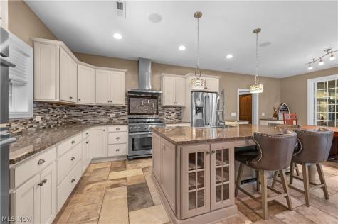 1045 N Quarry Road Amherst OH 44001