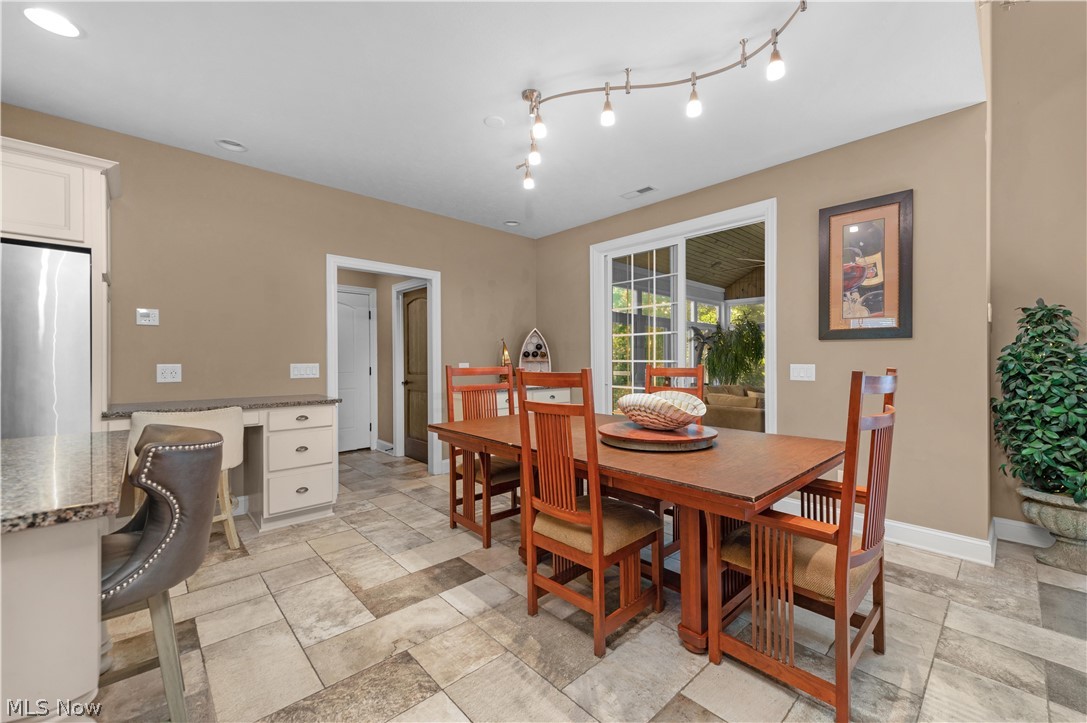 1045 N Quarry Road Amherst OH 44001