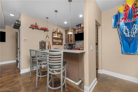 1045 N Quarry Road Amherst OH 44001