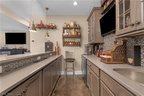 1045 N Quarry Road Amherst OH 44001