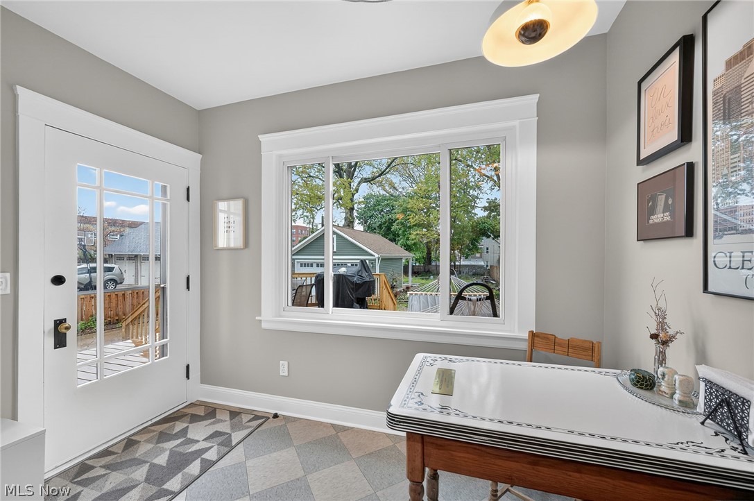 1358 Summit Avenue Lakewood OH 44107