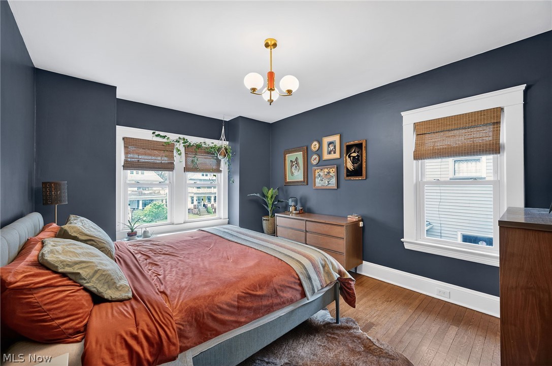 1358 Summit Avenue Lakewood OH 44107