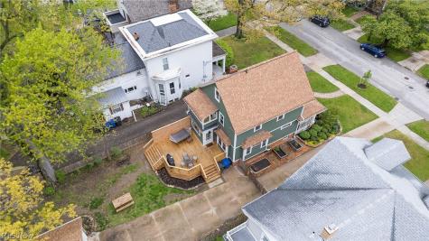 1358 Summit Avenue Lakewood OH 44107