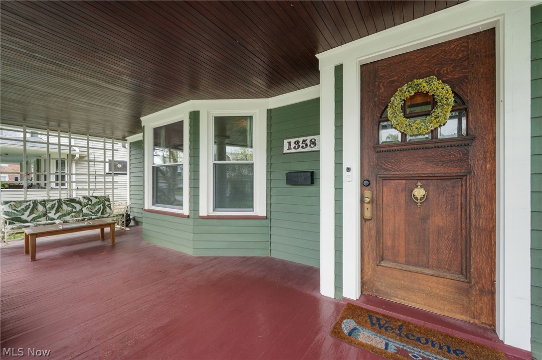 1358 Summit Avenue Lakewood OH 44107
