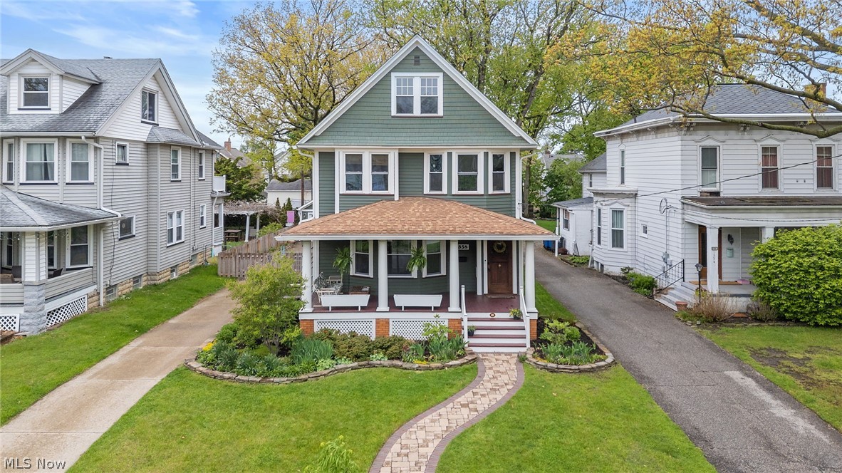 1358 Summit Avenue Lakewood OH 44107