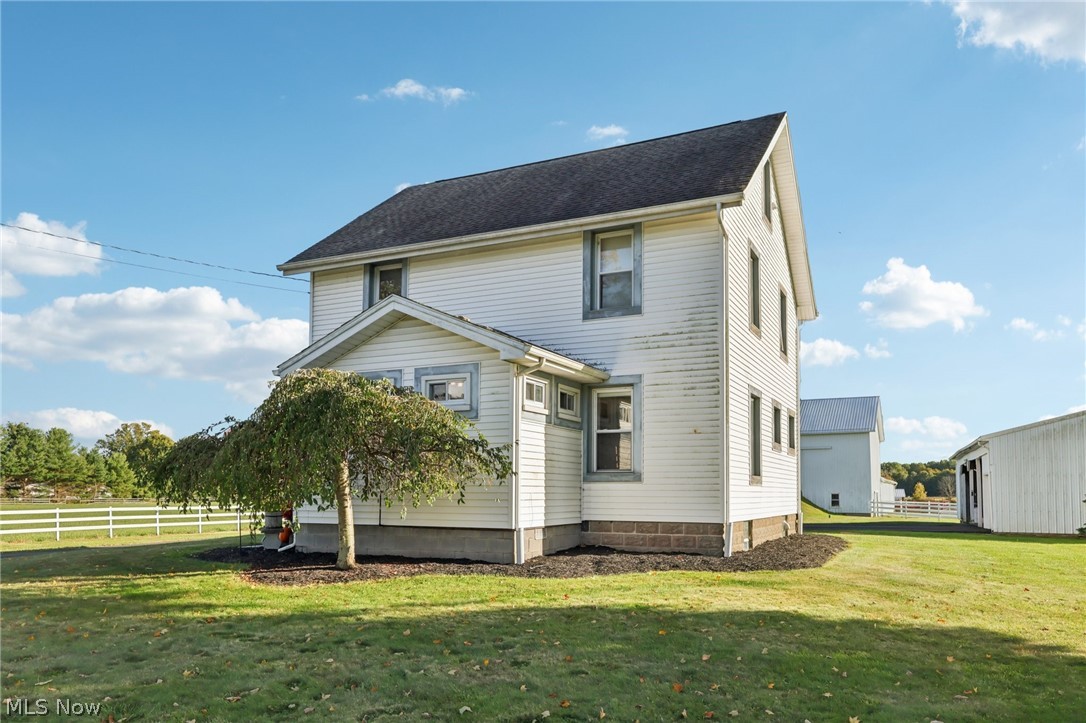 4956 Greenville Road Farmdale OH 44417