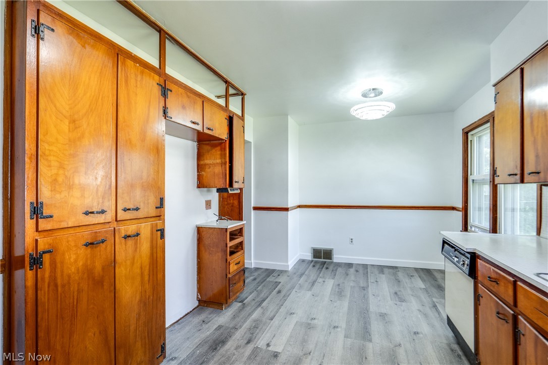 295 E Boxwood Avenue Akron OH 44301