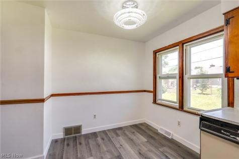 295 E Boxwood Avenue Akron OH 44301