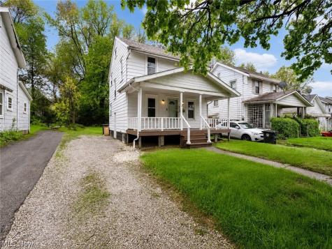 1318 Arnold Avenue Akron OH 44305