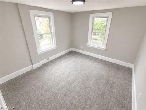 1318 Arnold Avenue Akron OH 44305