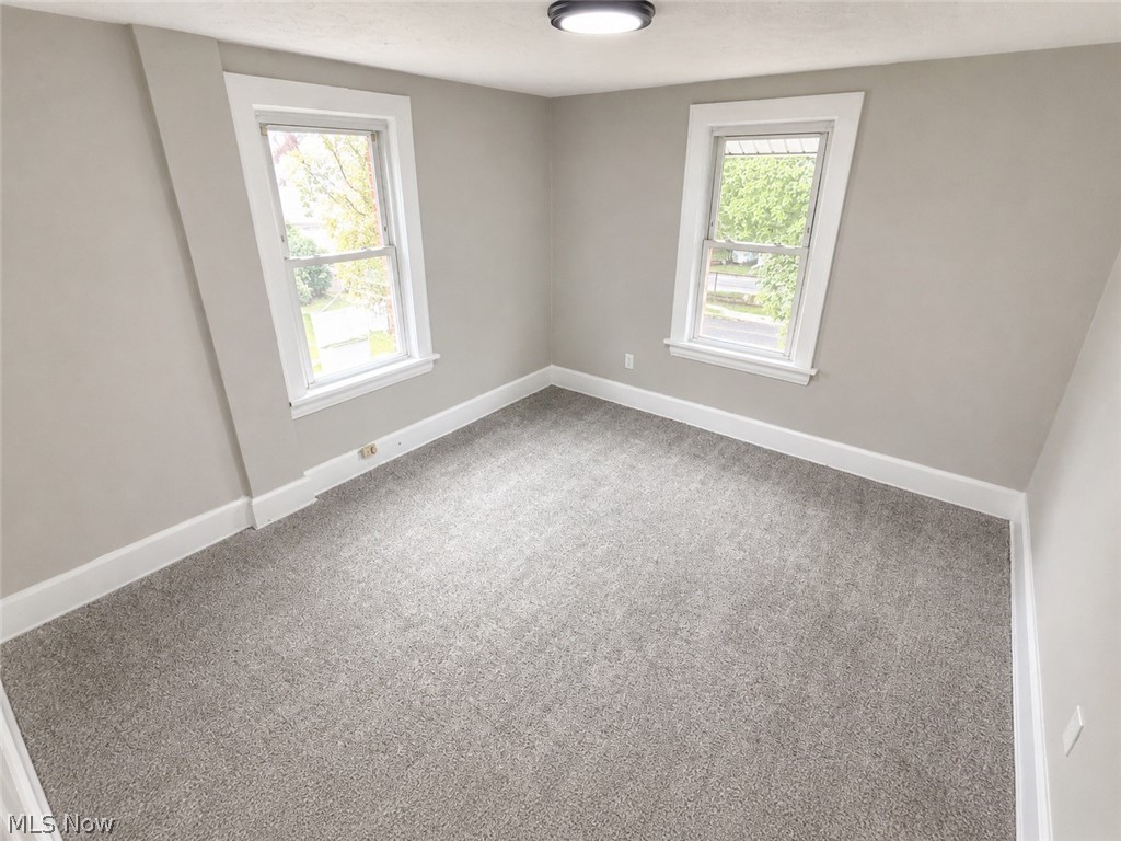 1318 Arnold Avenue Akron OH 44305