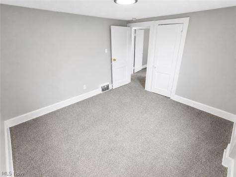 1318 Arnold Avenue Akron OH 44305
