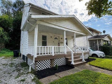 1318 Arnold Avenue Akron OH 44305