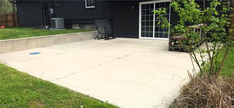 3525 Balsamwood Boulevard NW Uniontown OH 44685