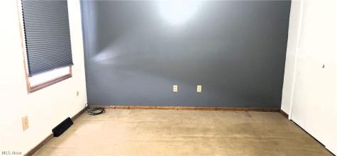 3525 Balsamwood Boulevard NW Uniontown OH 44685