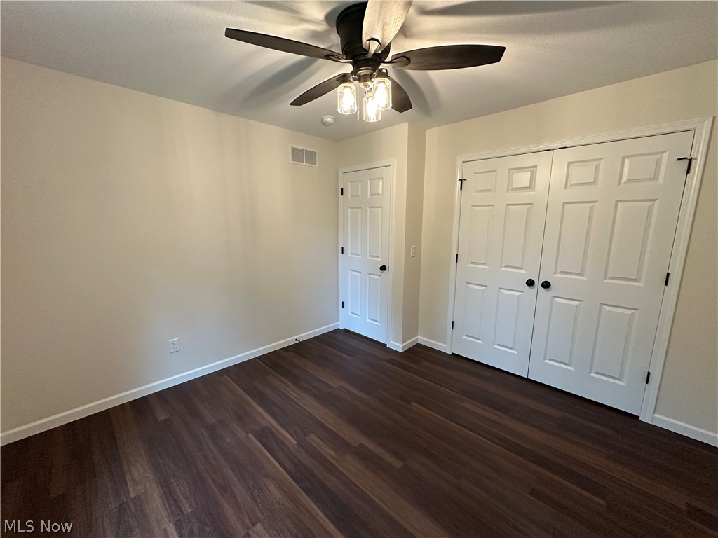 43 Narcissa Avenue Struthers OH 44471